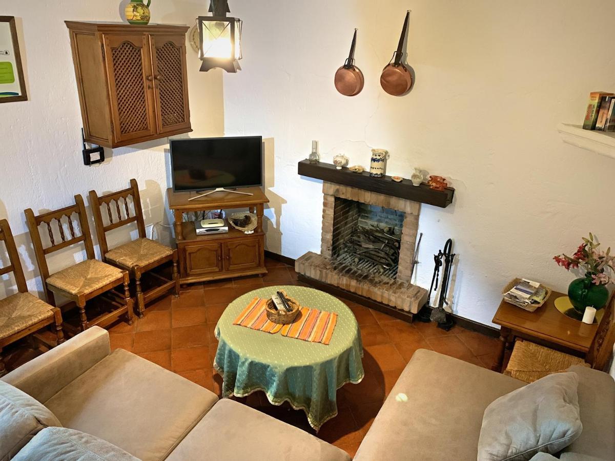 הוילה Vivelorural Casa Y Piscina En סהרה דה לה סיירה מראה חיצוני תמונה