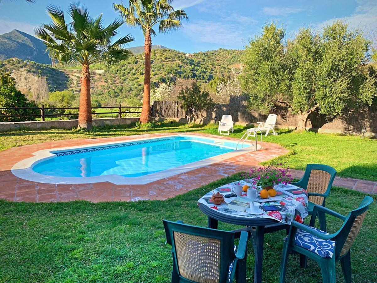 הוילה Vivelorural Casa Y Piscina En סהרה דה לה סיירה מראה חיצוני תמונה