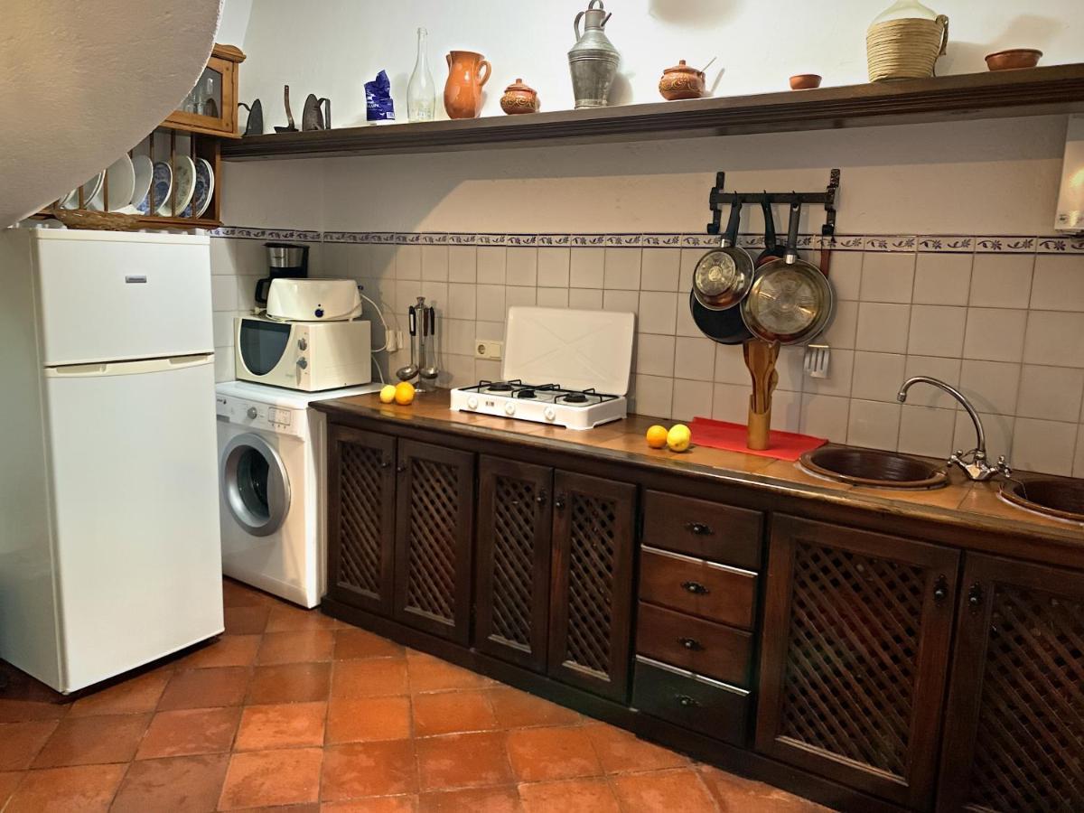 הוילה Vivelorural Casa Y Piscina En סהרה דה לה סיירה מראה חיצוני תמונה